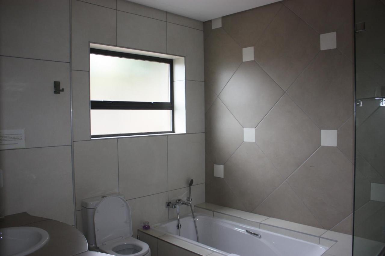 Over The Moon Guesthouse Johannesburg Zewnętrze zdjęcie